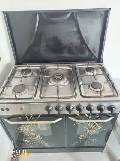 cooking range with 5 Burners