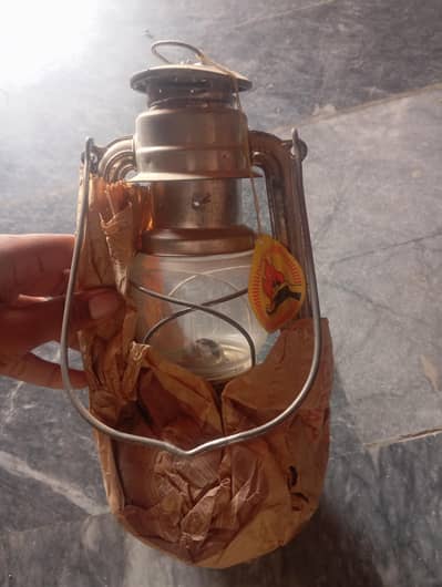kerosene lantern