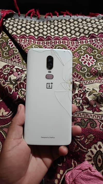one plus 6 back break front camera m dust h
