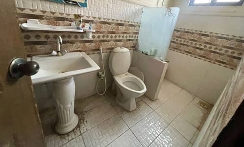 House In Lalazaar Garden For rent