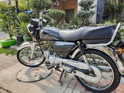 Honda CD 70 2023 Model Genuine