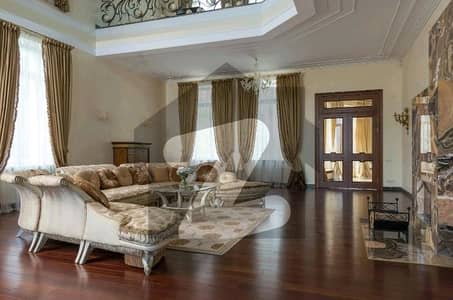 Flat In Bahria Town - Sector E Sized 500 Square Feet Is Available