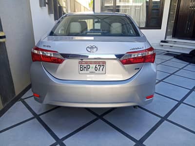 corolla 2017 gli manal bumpr to bumpr 100 percent orignal guranted