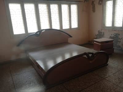 280 Sq Yards Corner Demolish House for Sale DHA PH-1