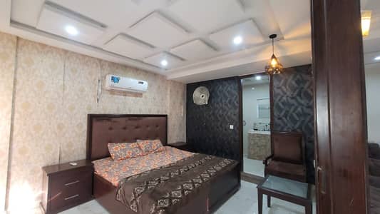 One Bedroom Tv Lounge Kitchen Attach Bathroom Fully Furnished Apartment Facing Effel Tower