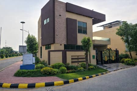 6'75 Marla Facing Park+ corner House For Sale In Iris Block Bahria Nasheman Lahore