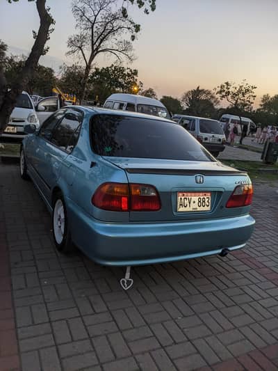 Honda Civic VTi Oriel 2000