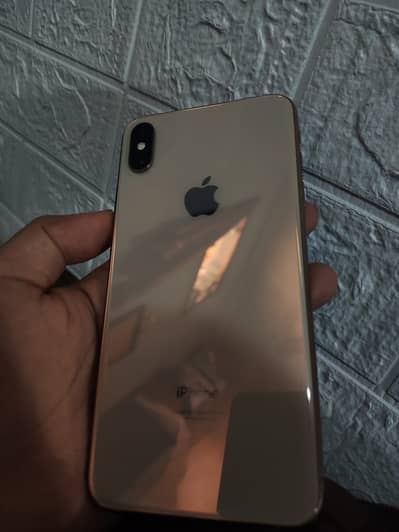 I phone XS Max 64 GB