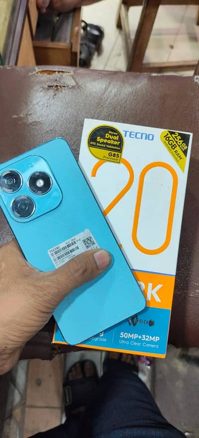 Tecno Spark 20 good condition 8GB 256GB seald complete saman