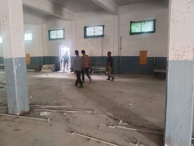 GARMENTS UNIT AVAILABLE ON RENT IN FIST FLOOR NEAR SHAN CHOWRANGI