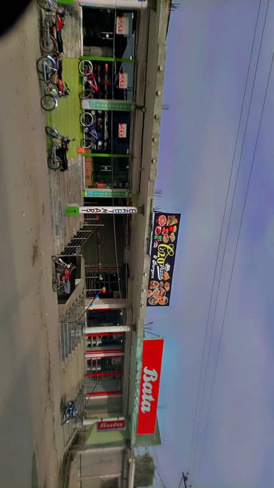 Restaurant k leay staff cheheay , pizza chief, kitchen chief hlper,