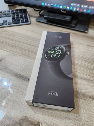 Google Pixel 3 45mm Smartwatch Spigen Protector 10/10 Box fitbit - USA