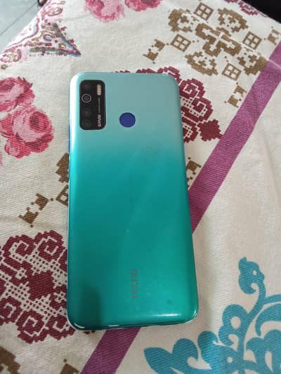 tecno spark 5pro 4/64