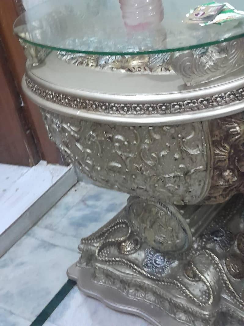 Bed  ,dressing, side table 2