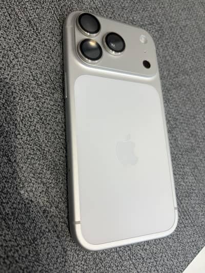 iPhone 17 Pro – PTA Approved (256GB, Silver)