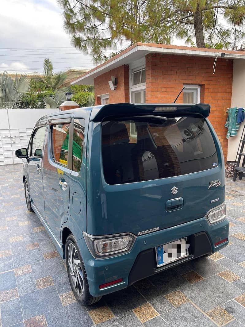 Suzuki Wagon R custom Z HYBRID 2023 [ URGENT SALE ] - Cars - 1112575291