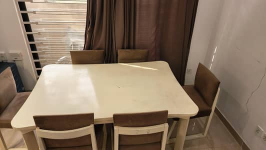 Dinning table with 6 chairs