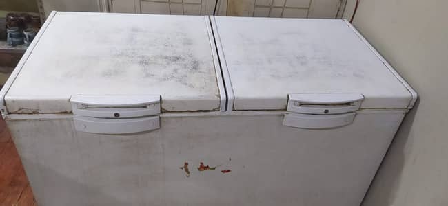 Waves Triplate Freezer "15cbft) size
