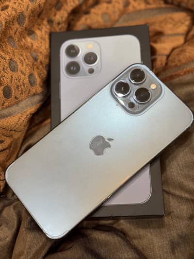 Iphone 13 pro max dual pta 256gb 10/10