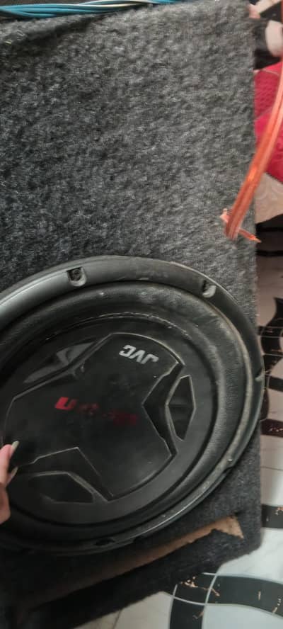 Subwoofer speaker amplifier