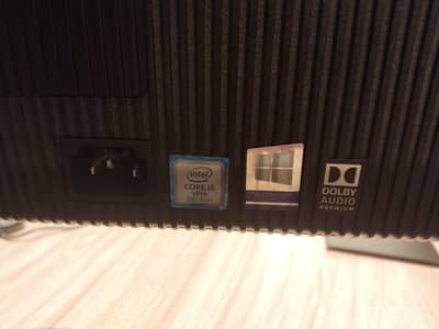 Lenovo AIO 21.5 inch i5 8th Generation