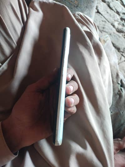 vivo y30 4/128gb only phone exchange possible