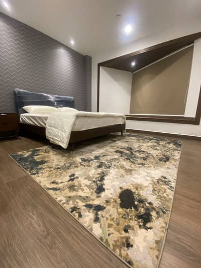 Gulberg 3 Beds Furnished & Unfurnish Apartment is available on rent