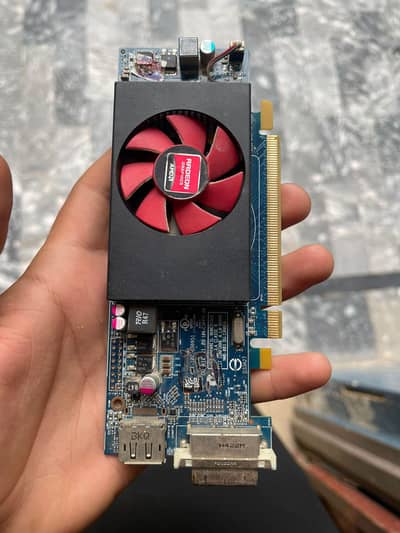 Amd Radeon Hd8440 with 5gb ddr3 ram