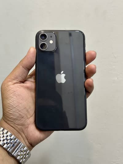 iPhone 11 128Gb jv 92% battery display change lekin achi quality hai