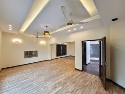 1 Kanal House For Rent In DHA Phase 5 G Block Hot Location