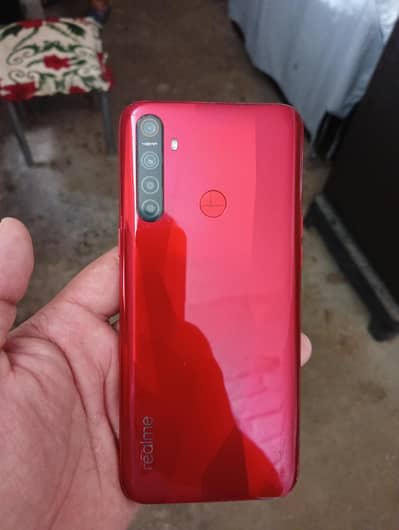 Realme 5S. 4gb 128gb