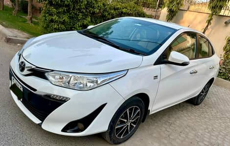 1st Owner 1.5 Toyota Yaris Full Option Genuine Car