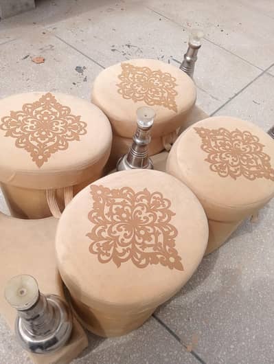 THE BEST DINING TABLE WITH FOUR CHAIRS