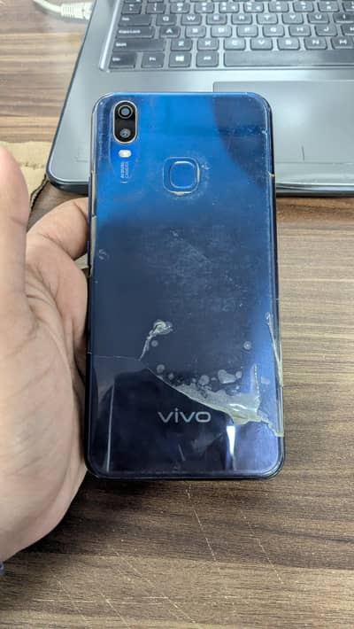 VIVO Y11 FOR PARTS