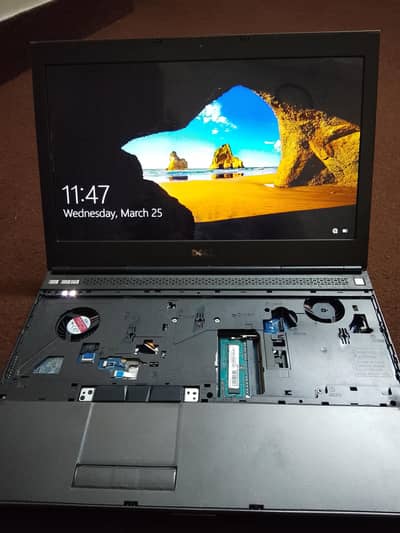Dell M4800 Laptop Workstation