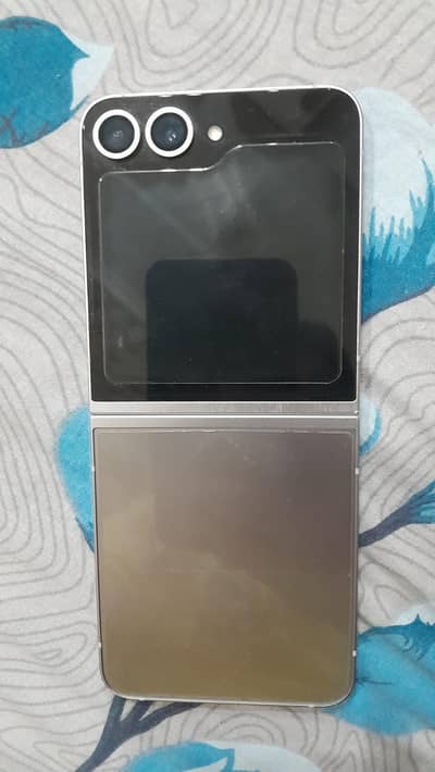 Samsung galaxy Z flip 6 512GB