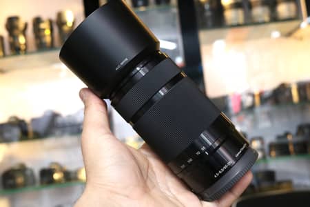 Sony 55-210mm OSS Lens
