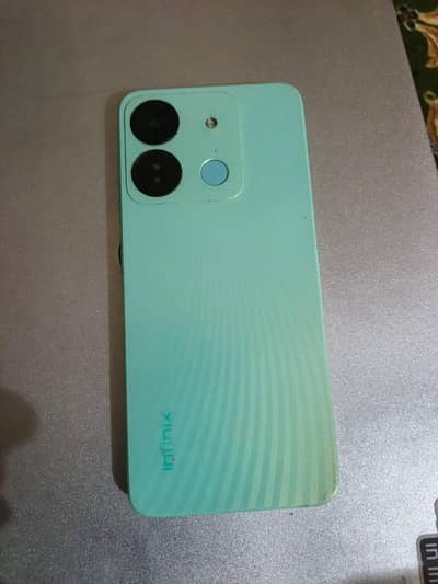 Both for sale Infinix smart 7 hd and Infinix note 12 g96 with boxes