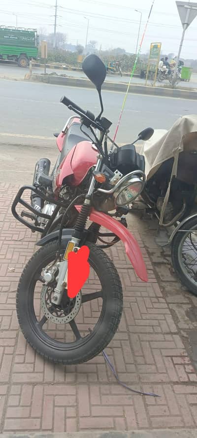 yahamaha  bike ybrg 125  total orignal  21hazar chali  ha aik hath