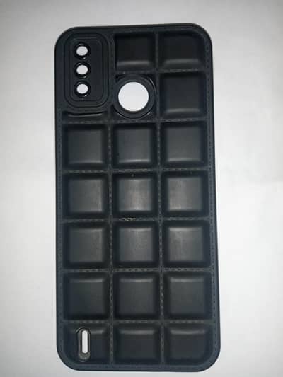 “Shockproof Mobile Cover – Stylish Square Design | Like New