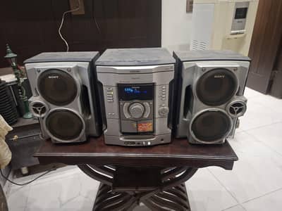 compact disc deck recevier with speaker