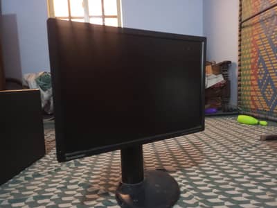 Lenovo 22 Inch LCD Monitor | Working Perfect.