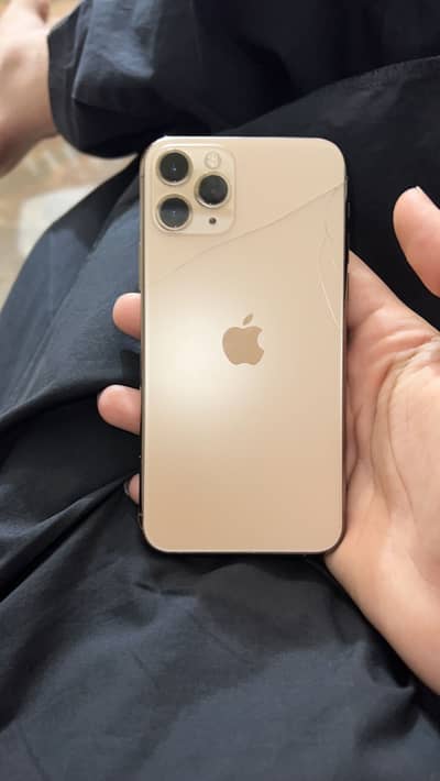 iPhone 11 pro urgent sale or exchange possible haa