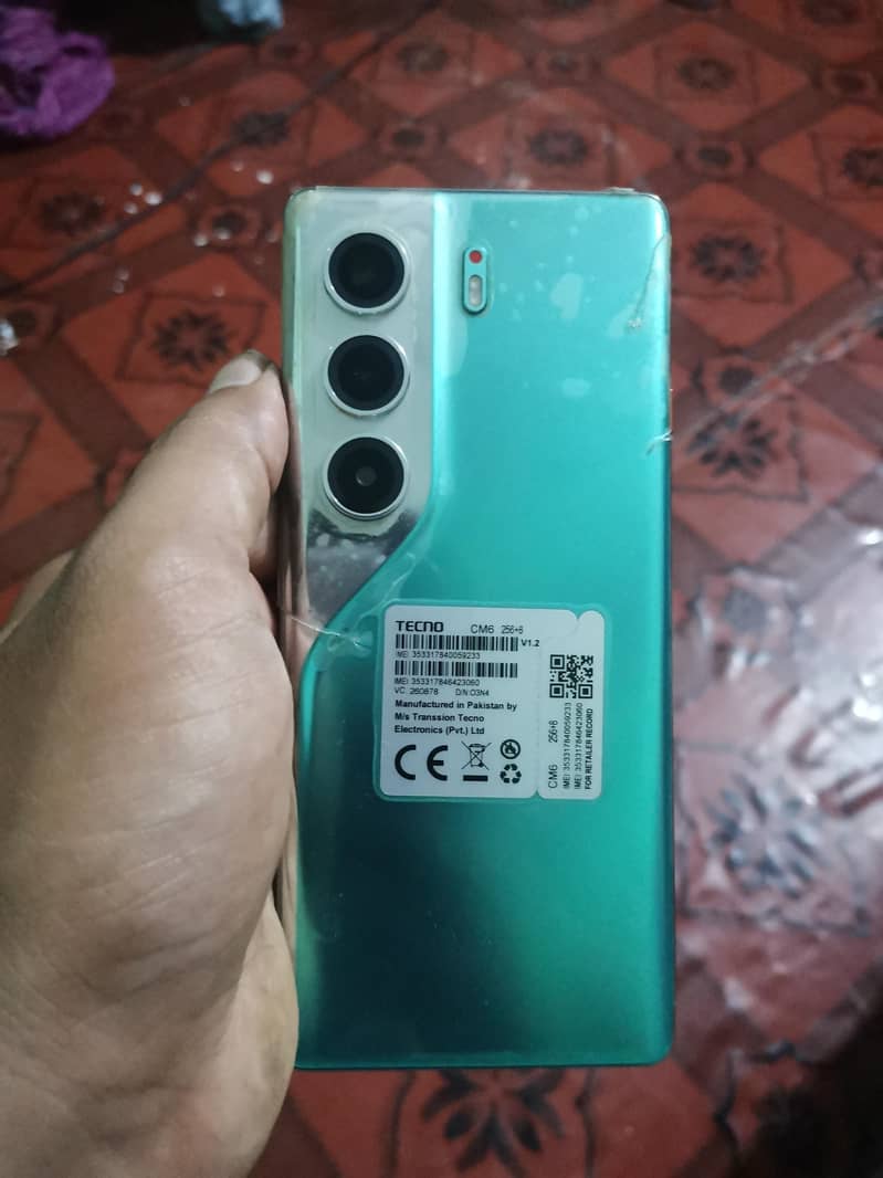 techno Camon 40 pro 0