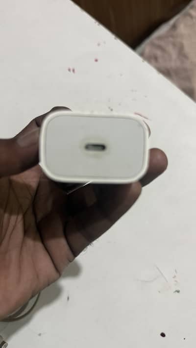100 % original charger with original cable