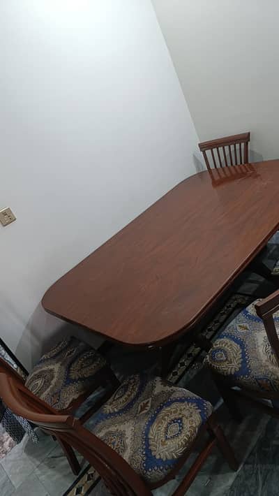 New Dining Table Set | 6 Seater | Urgent Sale | Excellent Condition
