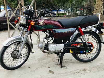 HONDA CD 70