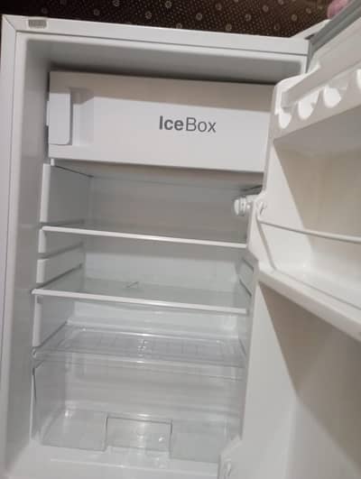 Dawlance Fridge