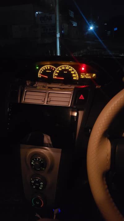 Vitz RS 1.5 Original RPM meter