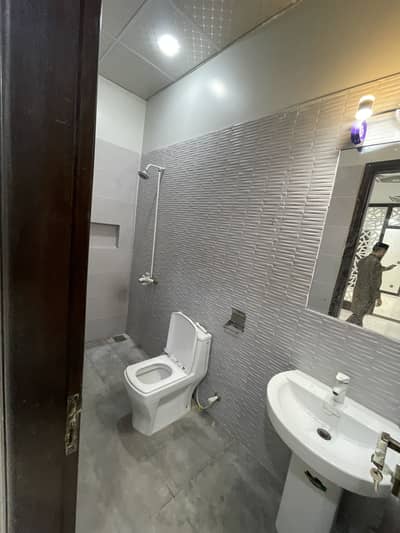 1ST FLOOR PORTION FOR RENT WITH EXTRA TERRACE (2) CAR PARKING RESERVE